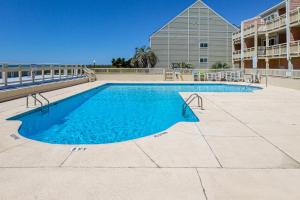 Photo #4 of Three Brothers in Caswell Beach, NC