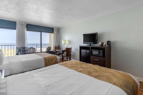 Photo #2 of Quality Inn Carolina Oceanfront in Kill Devil Hills, NC