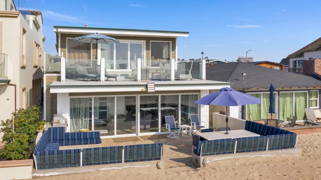 Photo #1 of 4805 Seashore Dr A in Newport Beach, CA