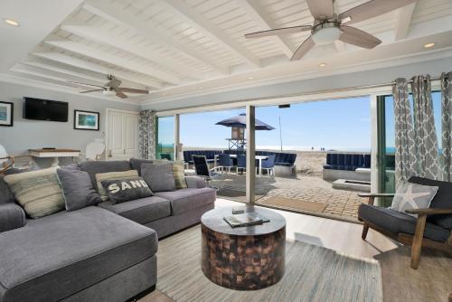 Photo #3 of 4805 Seashore Dr A in Newport Beach, CA
