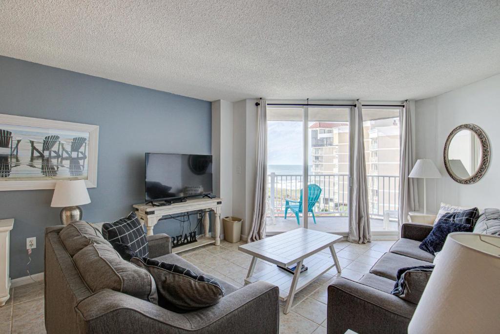Photo of St Regis 3302 in North Topsail Beach, NC