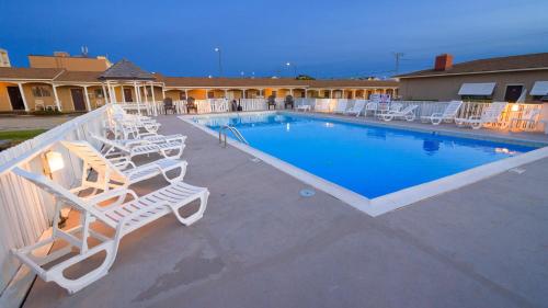 Photo #3 of Outer Banks Motor Lodge in Kill Devil Hills, NC