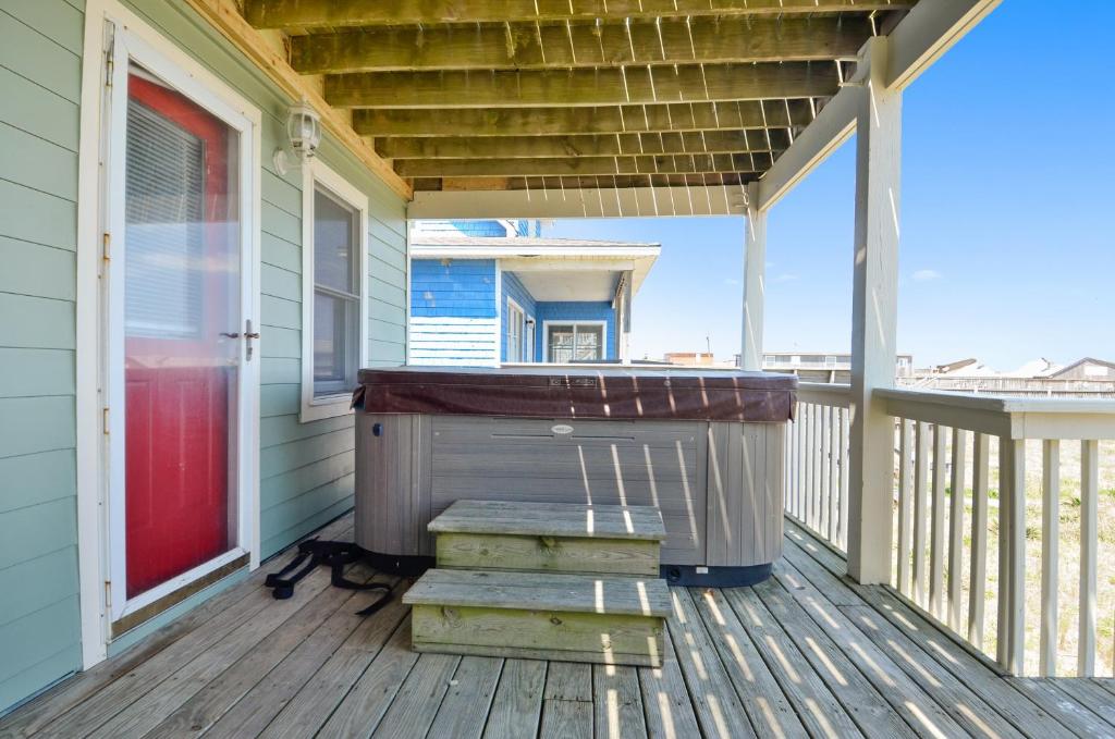 Photo of 5458 - Pier 1 Retreat by Resort Realty in Nags Head, NC