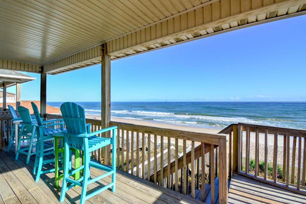 Photo of Oakley's Oasis in Surf City, NC