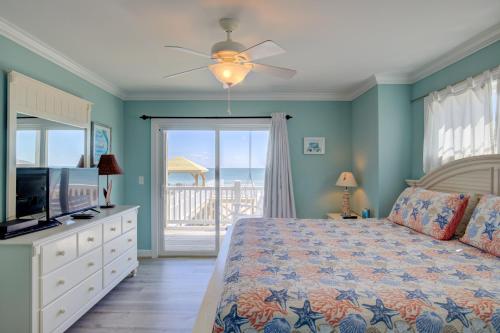 Photo #2 of Minty Escape in Topsail Beach, NC