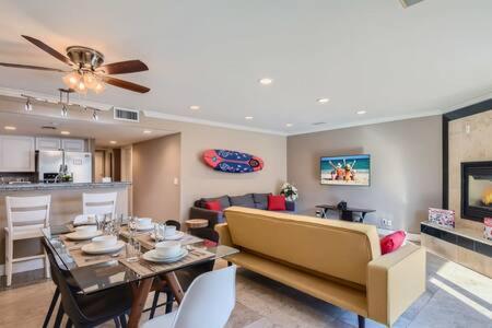 Photo #1 of Awesome 3BR 2BTH 1 Block To Beach C2 in Newport Beach, CA