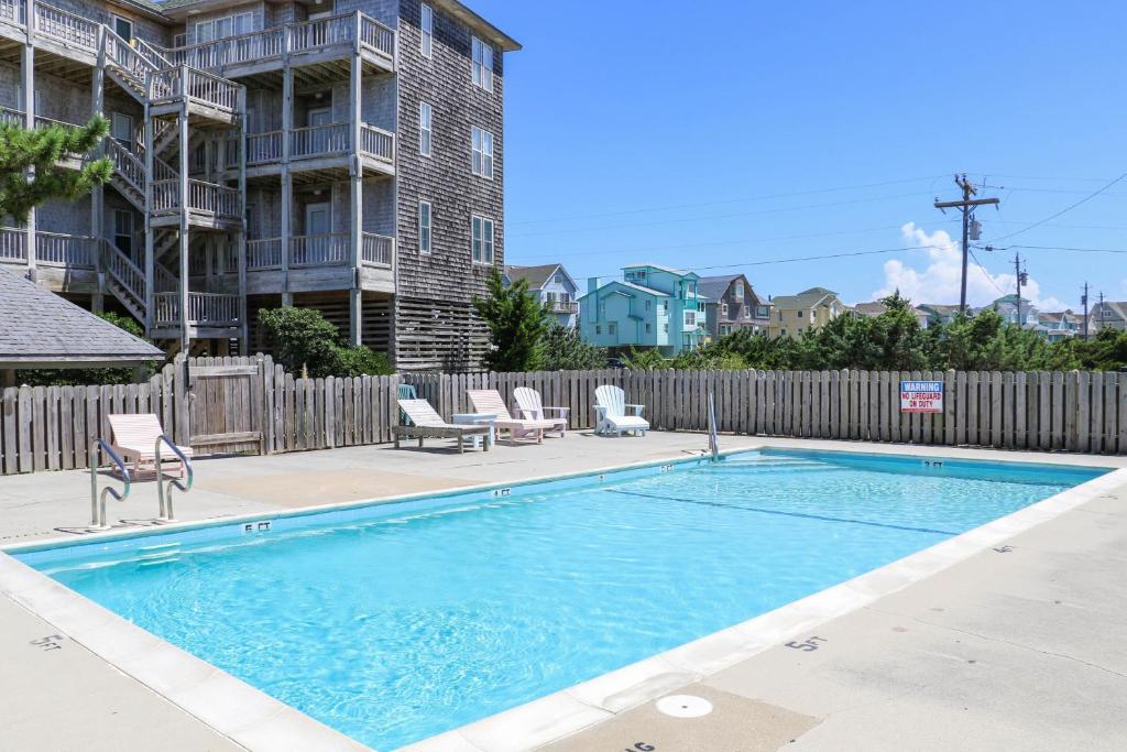 Photo of 41057-2 Hwy 12 Islander Condo in Avon, NC