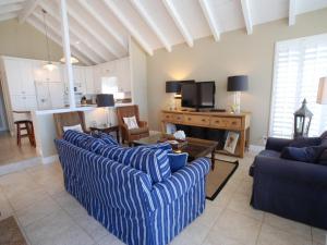 Photo #5 of 3112 W Oceanfront B in Newport Beach, CA