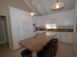 Photo #6 of 3112 W Oceanfront B in Newport Beach, CA