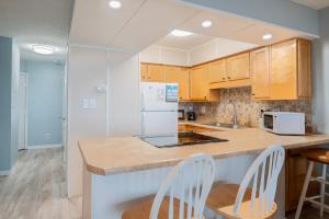 Photo #4 of Sea Colony 27B in Carolina Beach, NC