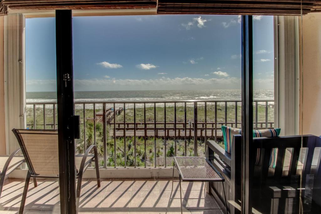 Photo #1 of Oceanfront * Pool * Elevator * Boardwalk in Carolina Beach, NC