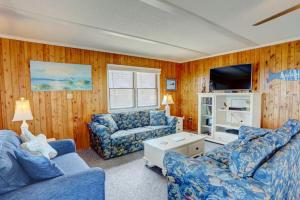Photo #5 of 7151 Almost South II Oceanfront Duplex in Nags Head, NC