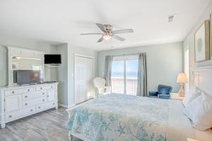 Photo #5 of Avalon Topsail Beach in Surf City, NC
