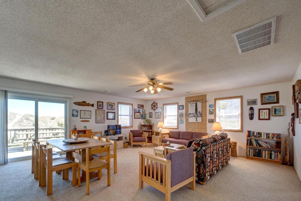 Photo of Big Break 982 in Waves, NC