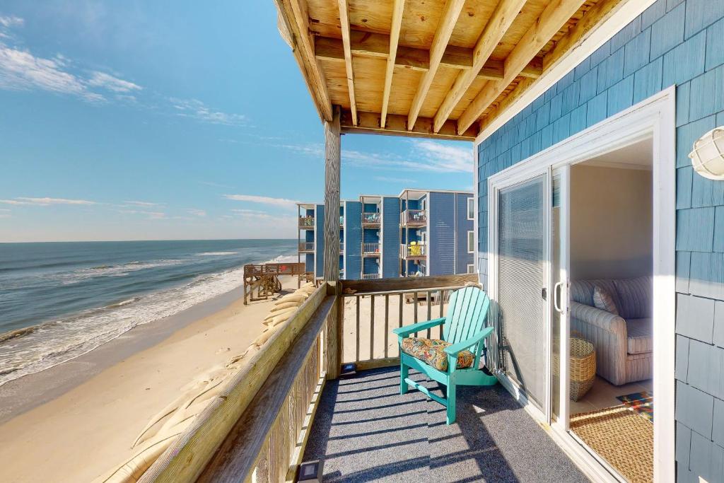 Photo #1 of Topsail Reef 268 in North Topsail Beach, NC