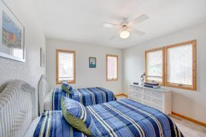 Photo #6 of On Water's Edge 954 in Rodanthe, NC