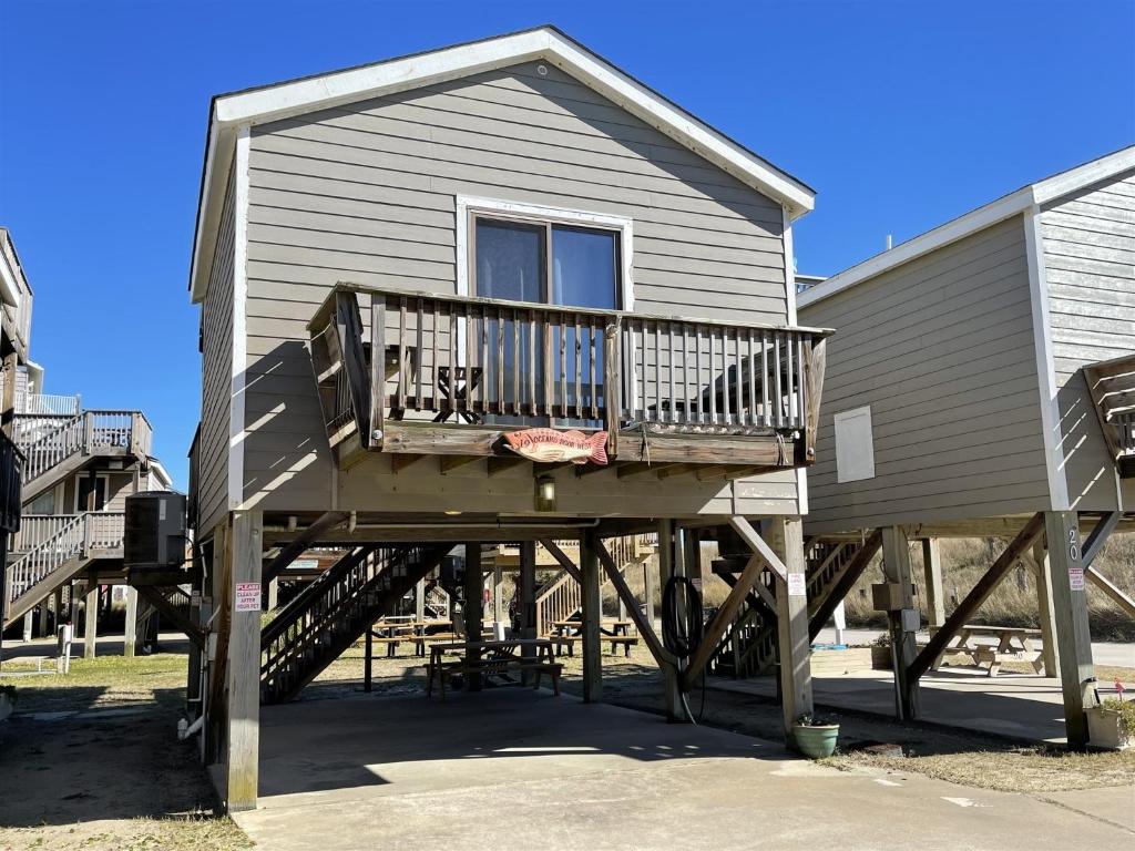 Photo of 19 Oceans Door West Condo in Hatteras, NC