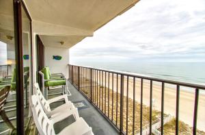 Photo #6 of 0914 Changes In Attitude by Atlantic Towers in Carolina Beach, NC