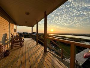 Photo #4 of Sunset Sound Cottage in North Topsail Beach, NC
