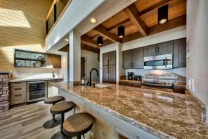 Photo #5 of Lakeland Village 620 - Beachfront Bliss in South Lake Tahoe, CA