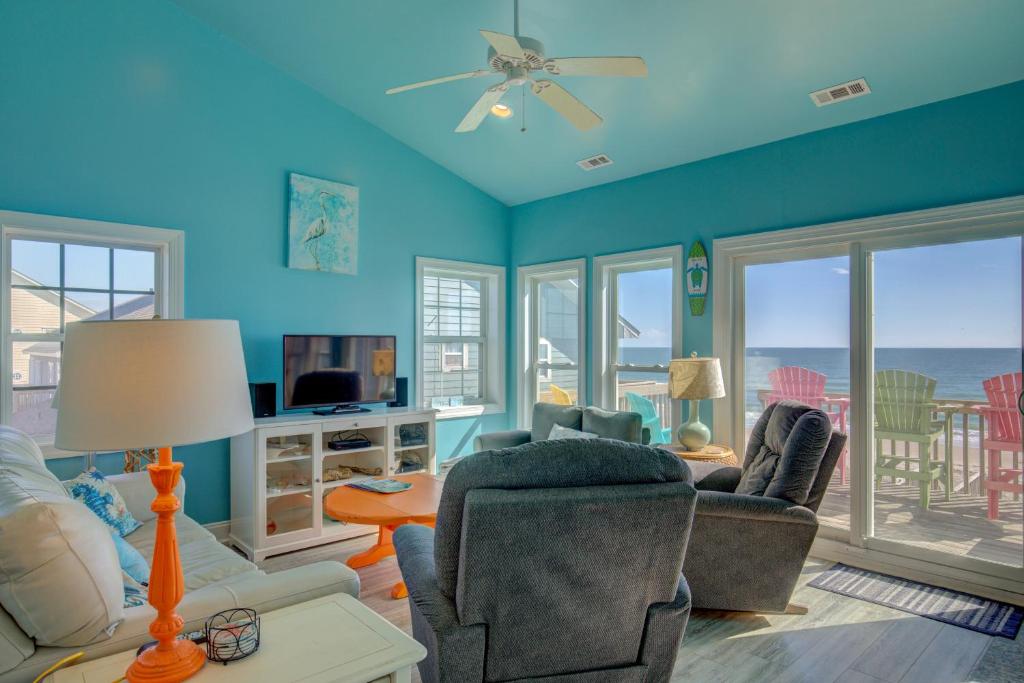 Photo of The Good Life in Surf City, NC