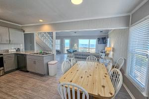 Photo #4 of SHE Shell in Holden Beach, NC