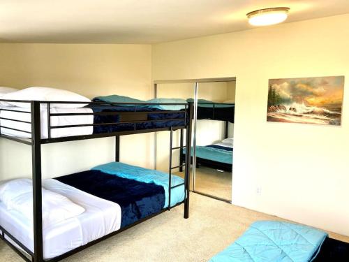 Photo #2 of Modern & Cozy Gem ~ Walk to the Beach ~ Queen Beds in Carpinteria, CA