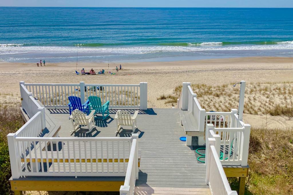 Photo of Colony by the Sea #201 in Salter Path, NC