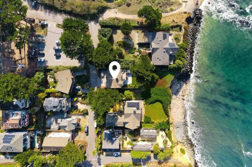 Photo #2 of Oceanfront Home Retreat w Breathtaking Views of Fitzgerald Marine Reserve in Montara, CA