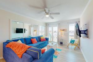 Photo #5 of Seaspray 305 in Atlantic Beach, NC
