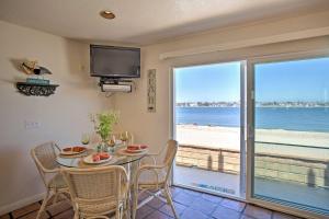 Photo #4 of Beachfront San Diego Condo - Mins to SeaWorld! in San Diego, CA