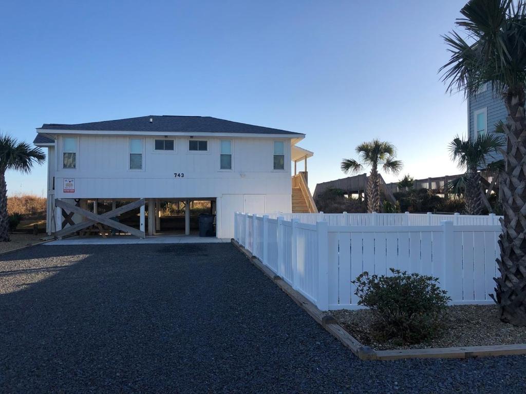 Photo #1 of Meant To Be home in Holden Beach, NC