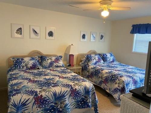 Photo #2 of Due South in Holden Beach, NC