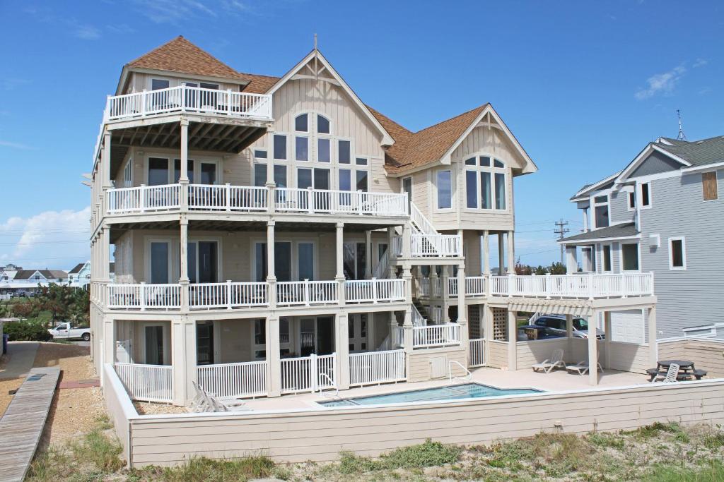 Photo of Pinch Me #12H in Hatteras, NC