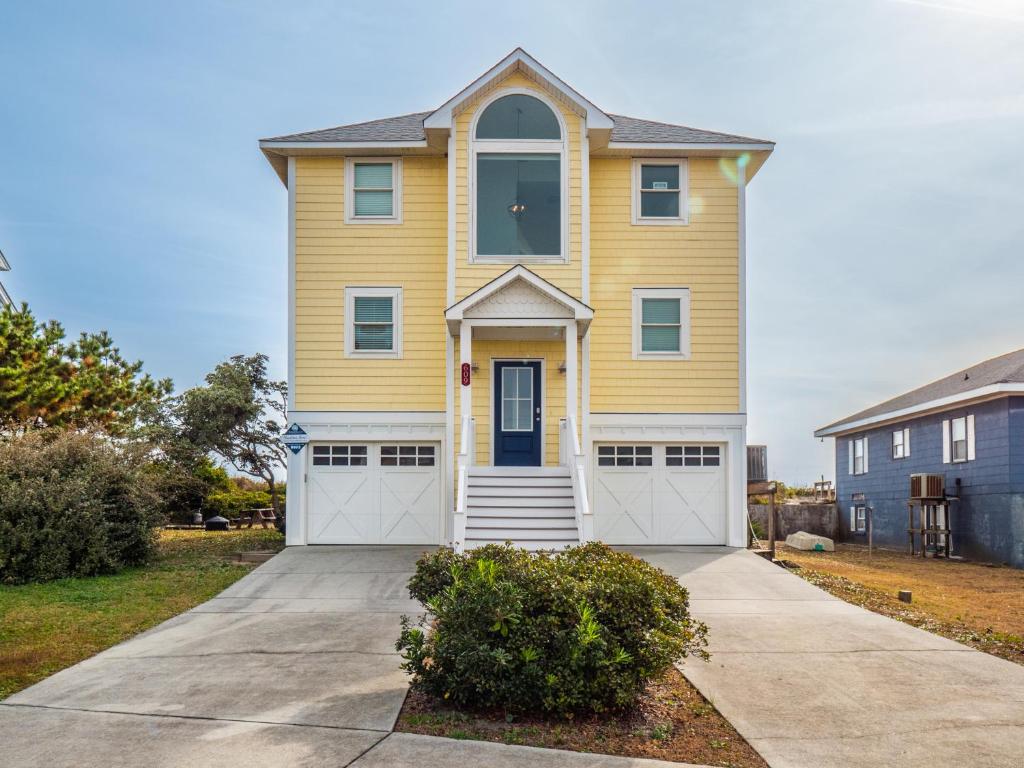Photo of C-Maid in Wilmington, NC