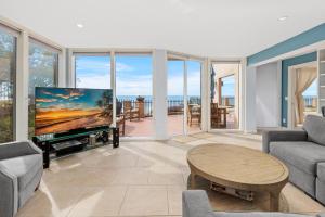 Photo #6 of Sea Forever - DMST3536 in Solana Beach, CA