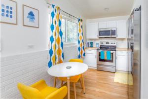 Photo #4 of Retro Casita on the River! only 1 min to SNP gate! Riverfront with swimming in Three Rivers, CA
