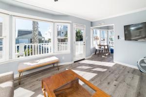 Photo #5 of Pacific Bungalow in Oceanside with Backyard & Tiny House in Oceanside, CA