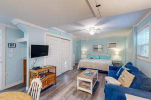 Photo #5 of Summer Daze in Topsail Beach, NC