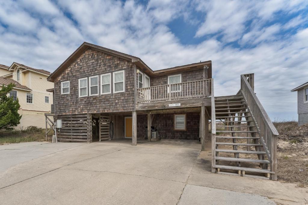 Photo of 2877 - Carolina Dreamin by Resort Realty in Duck, NC