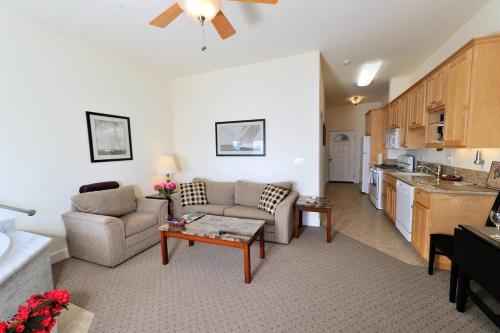 Photo #3 of Dolphin by OceanviewHotTubs Oceanfront Shelter Cove Tesla in Whitethorn, CA