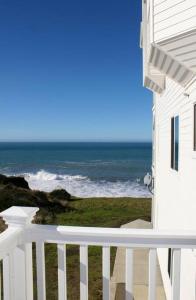 Photo #5 of Dolphin by OceanviewHotTubs Oceanfront Shelter Cove Tesla in Whitethorn, CA