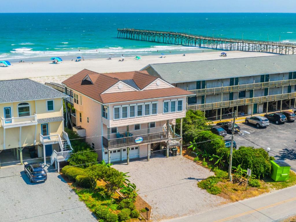 Photo of Sunshiny Daze in Topsail Beach, NC