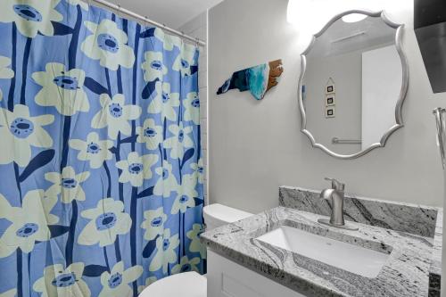 Photo #3 of Alternate Destination in North Topsail Beach, NC