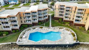 Photo #4 of Alternate Destination in North Topsail Beach, NC