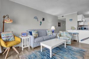 Photo #5 of Alternate Destination in North Topsail Beach, NC