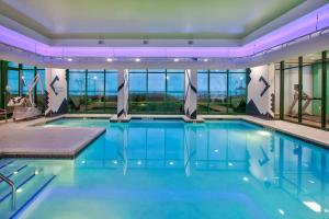 Photo #4 of Holiday Inn Express & Suites VA Beach Oceanfront by IHG in Virginia Beach, VA
