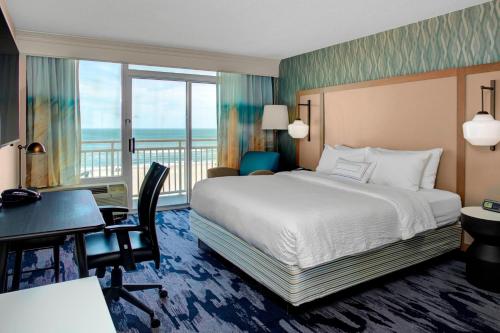 Photo #2 of Fairfield Inn & Suites by Marriott Virginia Beach Oceanfront in Virginia Beach, VA