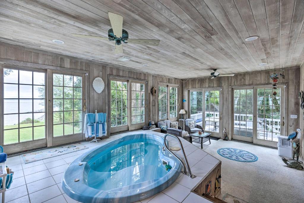 Photo of Beachfront Urbanna Home with Gas Grill and Deck! in Irvington, VA