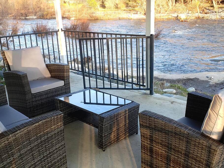 Photo of Oasis Riverfront House -10 min to Sequoia in Three Rivers, CA